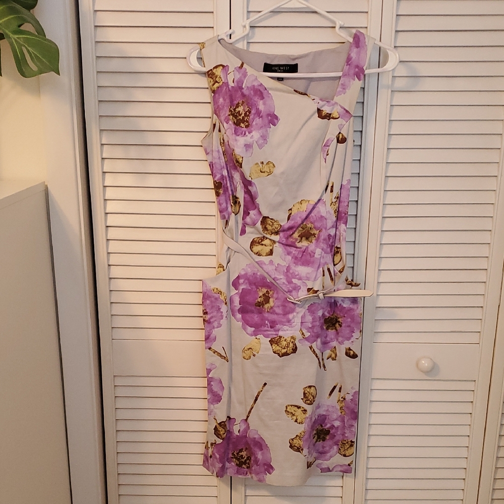 Nine West Asymmetrical Belted Pencil Pocket Dress in Purple and Gray Floral 4